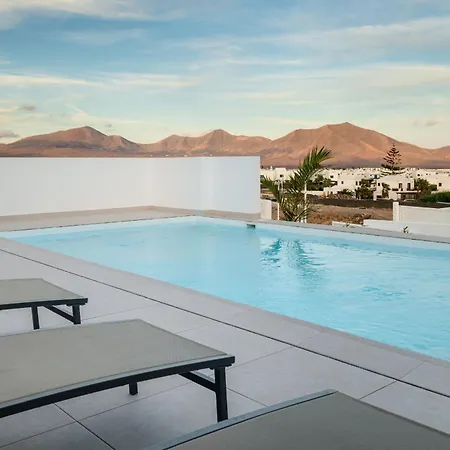 Navya - Vipvipvillas Villa *