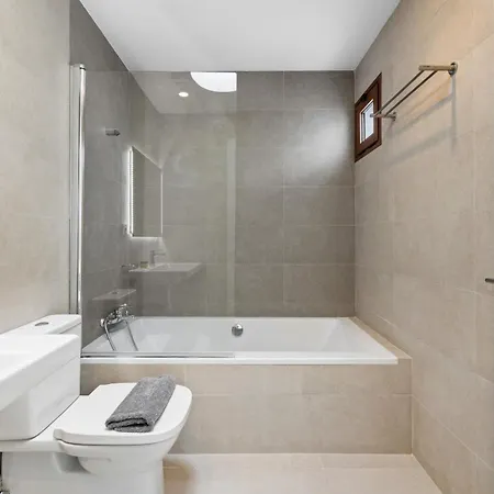 Βίλα Navya - Vipvipvillas Πλάγια Μπλάνκα