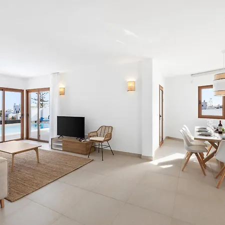 Βίλα Navya - Vipvipvillas *