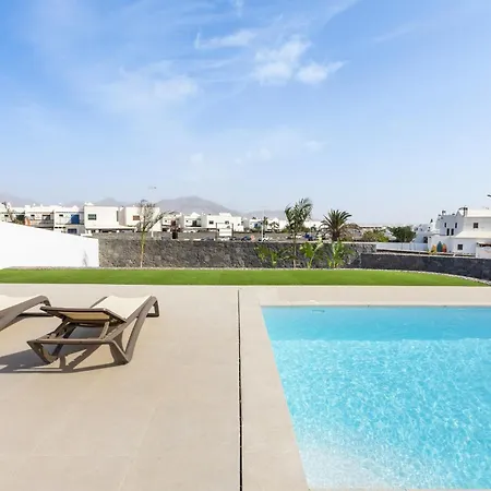 Βίλα Navya - Vipvipvillas