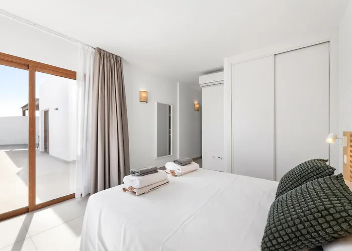 Navya - Vipvipvillas * Playa Blanca (Lanzarote)